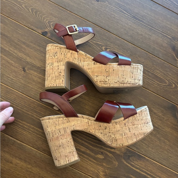 Steve Madden Brava Platform Sandal in Burgundy Brown Women’s size 7.5 - Picture 3 of 9